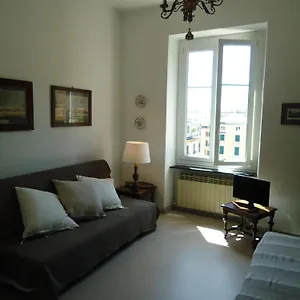 The Terrace, My Place Gênes